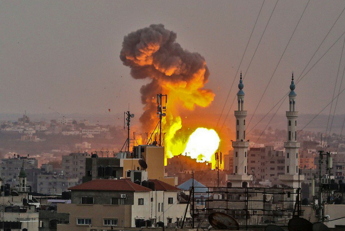 Bildergebnis für airstrike gaza