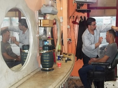 gaza_barber_irin