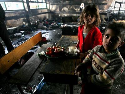 A quick reading of the deal proves that it is a stab in the back of Gaza! (Photo: UNRWA, file)