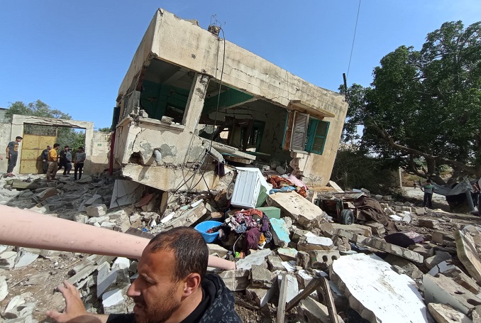 gaza_house_destroyed_ajjour